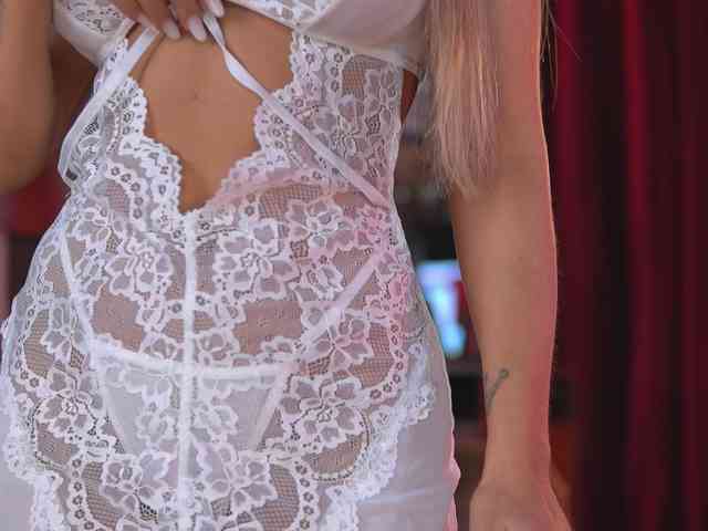 EvelynEvyy webcam