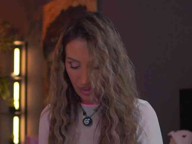 EvelynEvyy EvelynEvyy