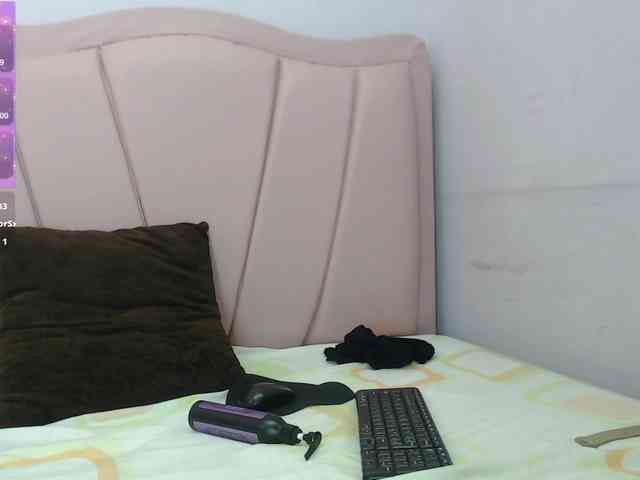 adharaebony webcam