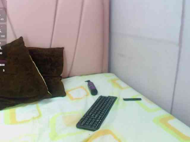 adharaebony webcam