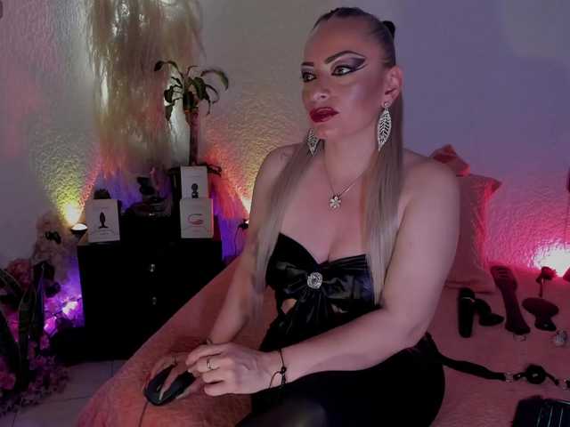  JeaniIneescott chat room