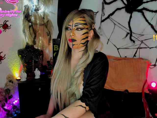 JeaniIneescott webcam