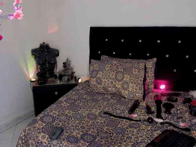 JeaniIneescott webcam