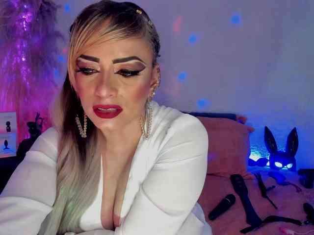 JeaniIneescott webcam