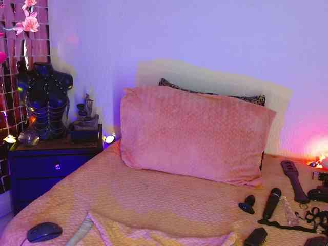 JeaniIneescott webcam