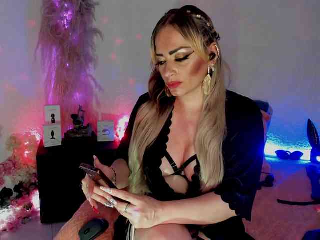 JeaniIneescott webcam