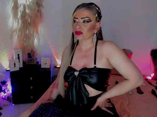 JeaniIneescott webcam