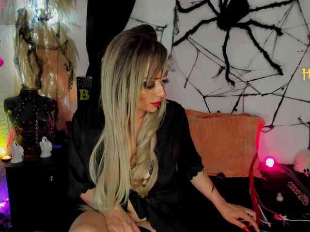 JeaniIneescott webcam