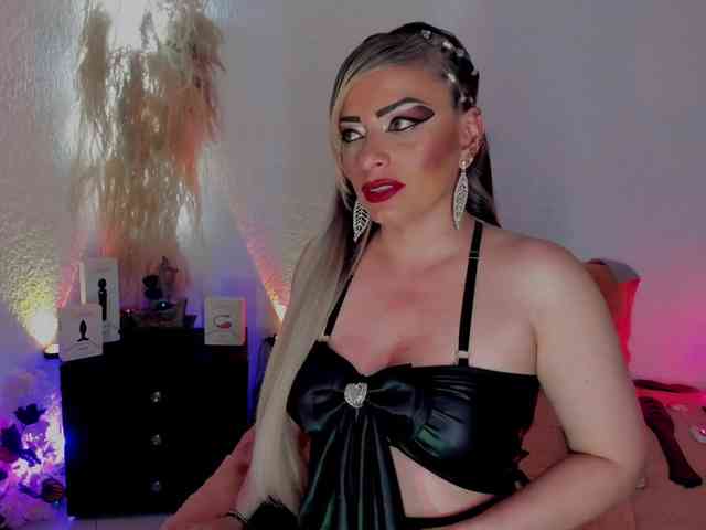 JeaniIneescott webcam