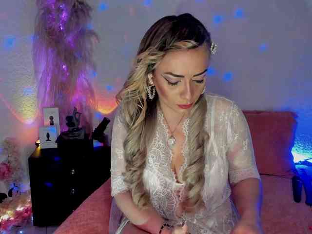JeaniIneescott webcam