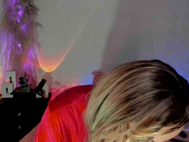 JeaniIneescott webcam