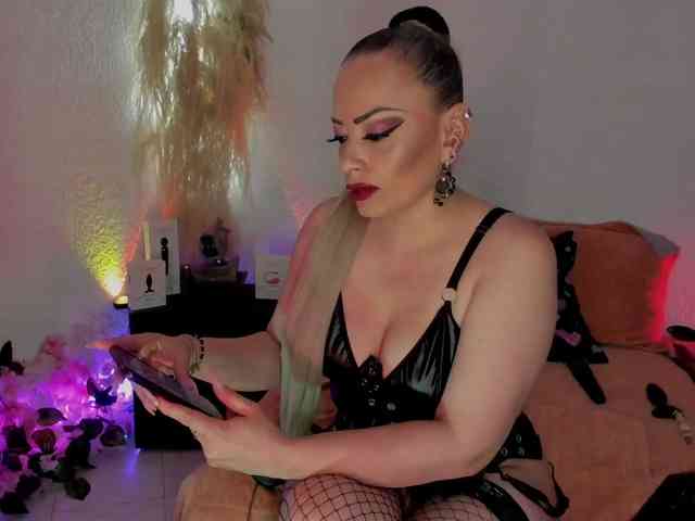 JeaniIneescott webcam