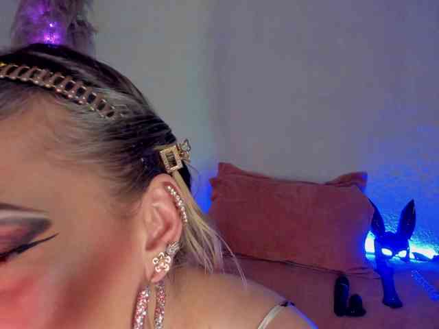 JeaniIneescott webcam