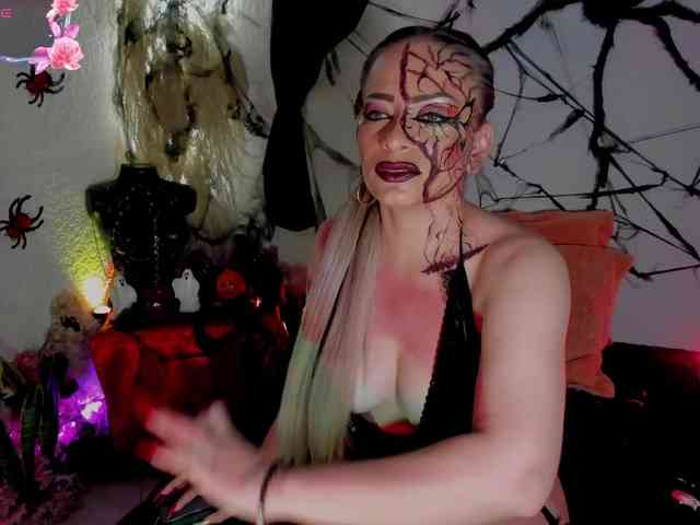 JeaniIneescott webcam