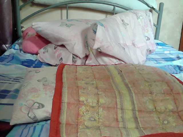 Prettyann46's BongaCams show and profile