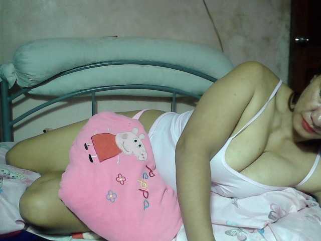 Prettyann46's BongaCams show and profile