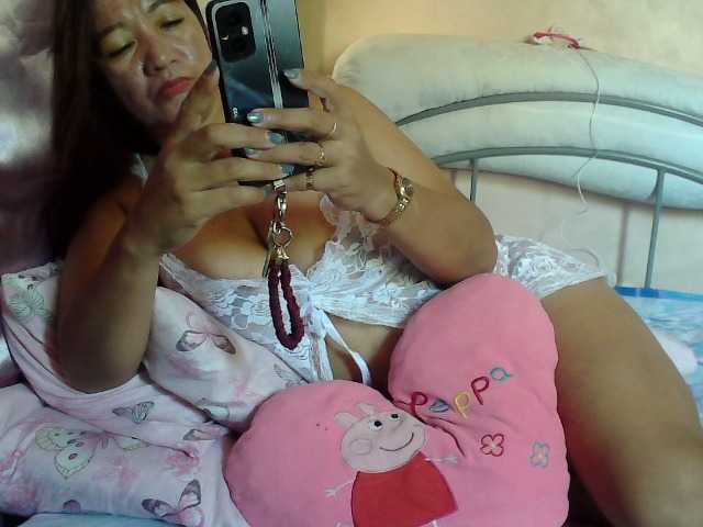 Prettyann46's BongaCams show and profile