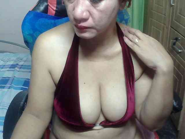 Prettyann46 webcam