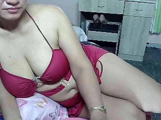 Prettyann46 webcam