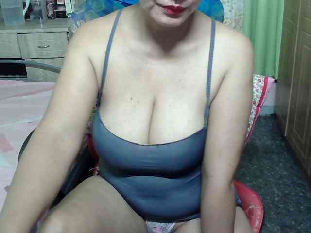 Prettyann46 webcam