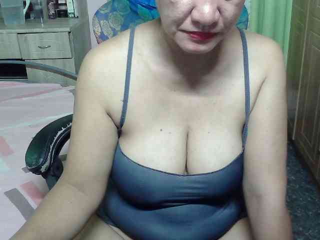 Prettyann46 webcam