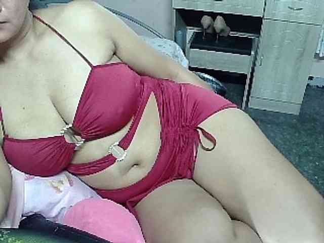 Prettyann46 webcam