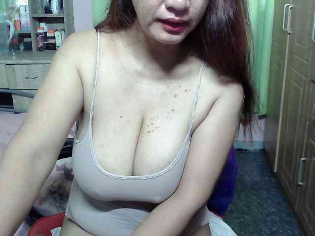 Prettyann46 webcam