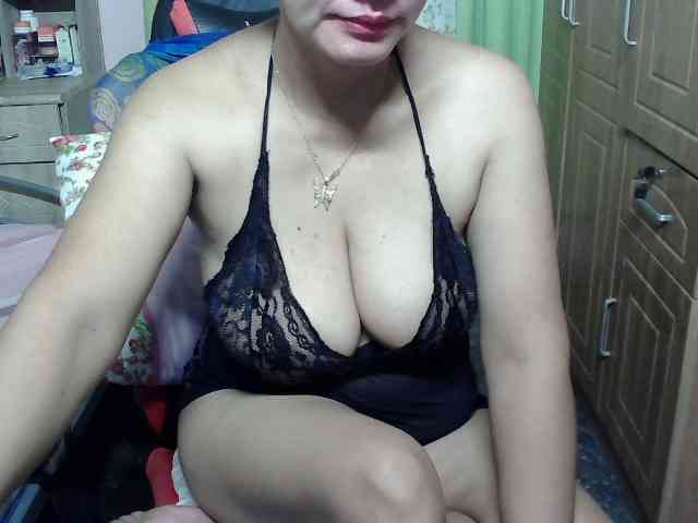 Prettyann46 webcam