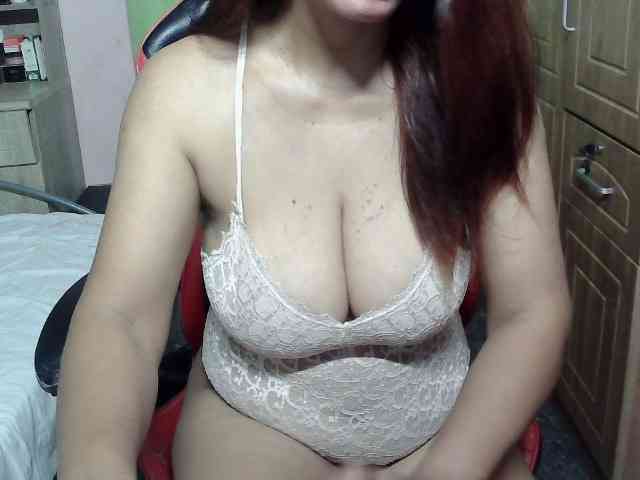 Prettyann46 webcam