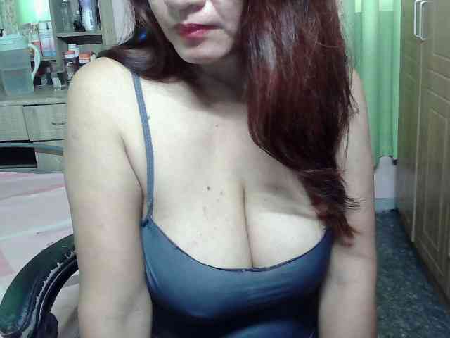 Prettyann46 webcam