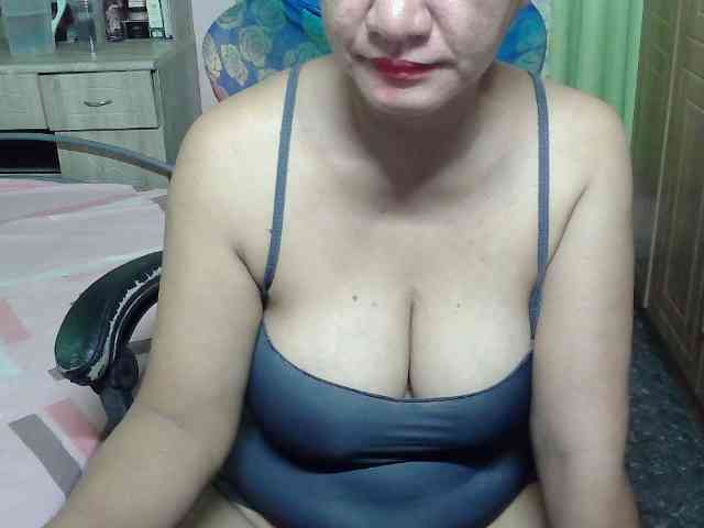 Prettyann46 Live Webcam on BongaCams