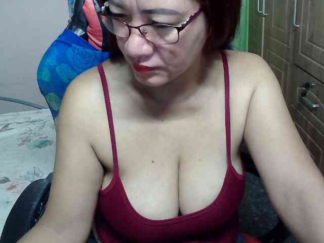 Prettyann46 webcam