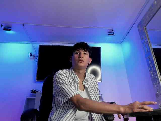 Twinkie-Alex18