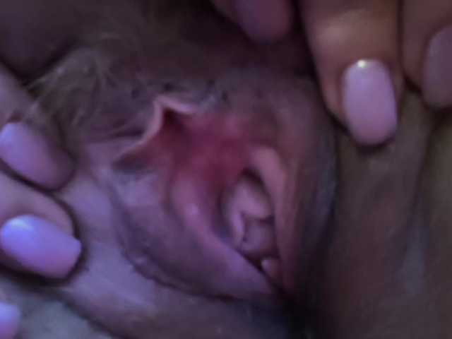 LadyFay's BongaCams show and profile