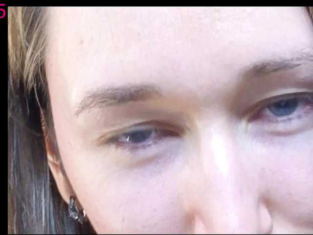 --MODEL--1's BongaCams show and profile