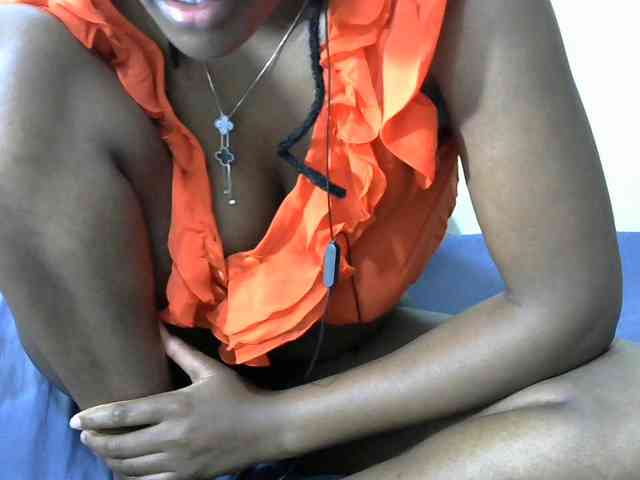 Bouncyass12 webcam