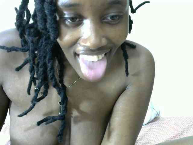 Bouncyass12 webcam