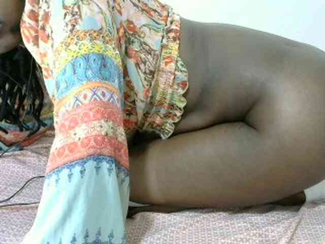 Bouncyass12 webcam