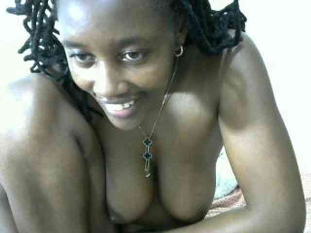Bouncyass12 webcam