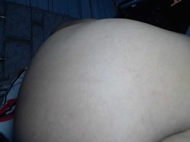 KEYRAMILLER's BongaCams show and profile