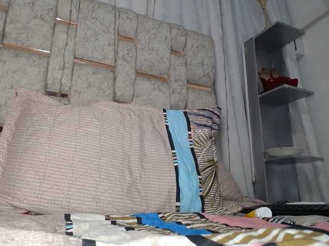 KEYRAMILLER's BongaCams show and profile