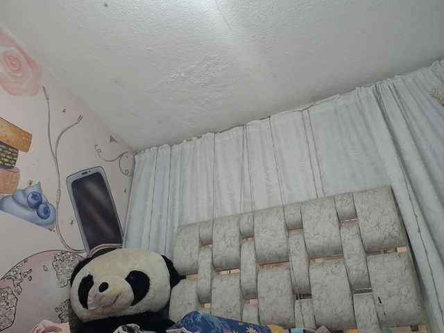 KEYRAMILLER's BongaCams show and profile