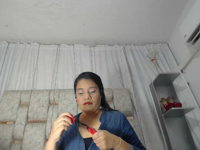 KEYRAMILLER's BongaCams show and profile