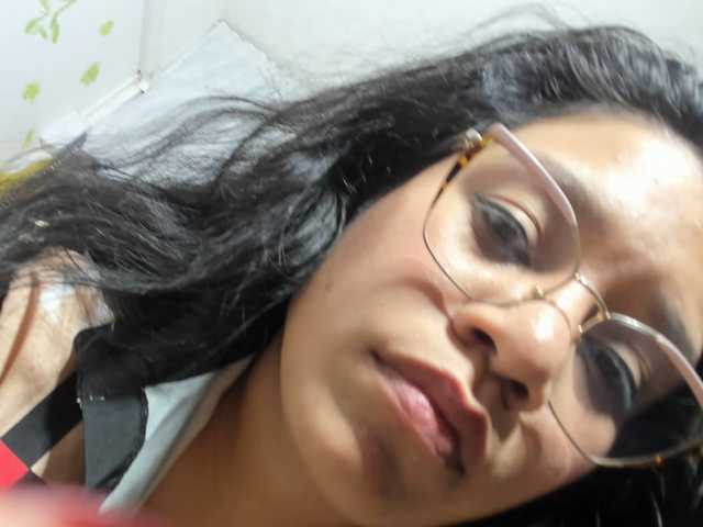 KEYRAMILLER's BongaCams show and profile