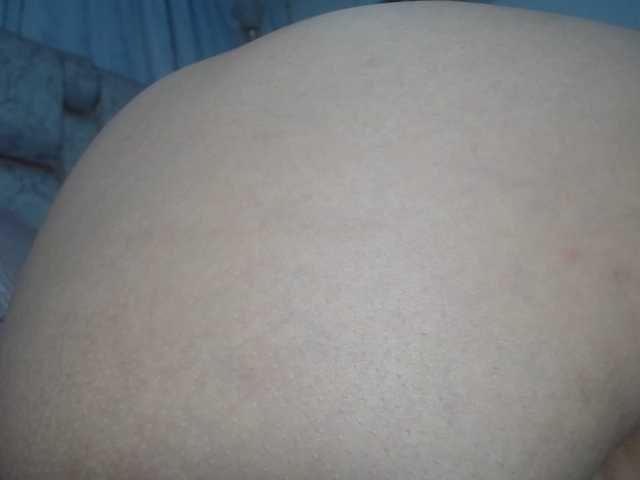 KEYRAMILLER's BongaCams show and profile