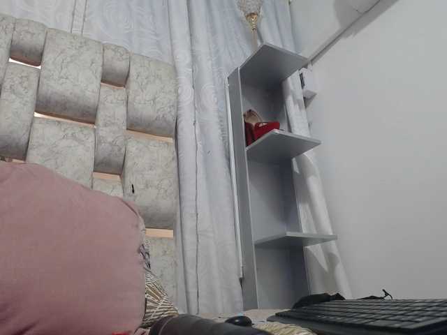 KEYRAMILLER's BongaCams show and profile