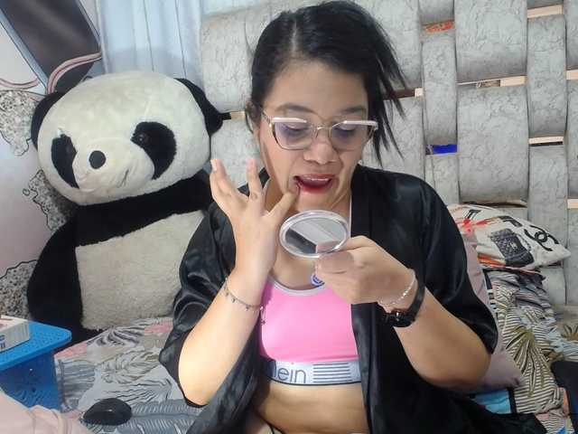 KEYRAMILLER's BongaCams show and profile