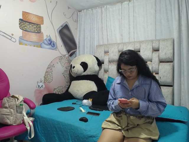 KEYRAMILLER webcam bongacams model stream image