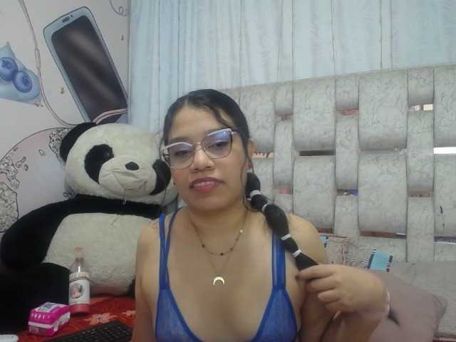 KEYRAMILLER's BongaCams show and profile