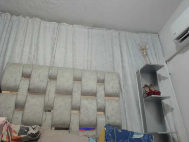 KEYRAMILLER's BongaCams show and profile